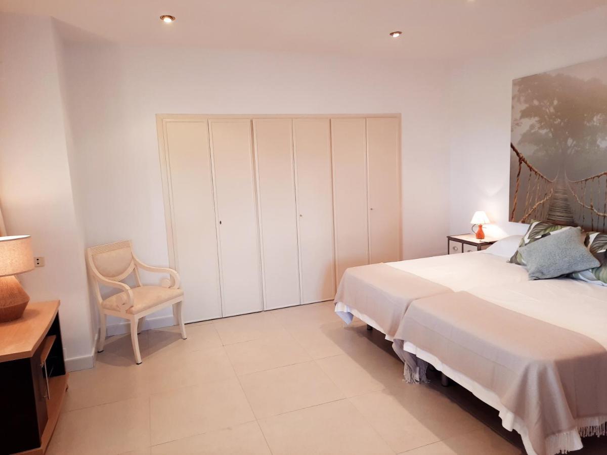 Apartamento Vistas Golf Bonmont Bonmont Terres Noves Bagian luar foto