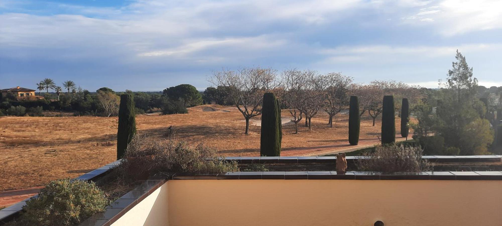 Apartamento Vistas Golf Bonmont Bonmont Terres Noves Bagian luar foto